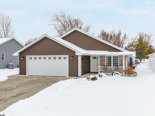 413 PAGEL AVENUE, Brillion, WI 54110