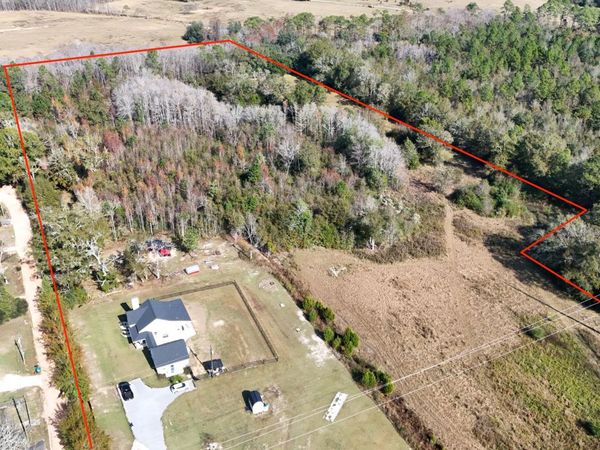 908 N Caryville Road, Bonifay, FL 32425