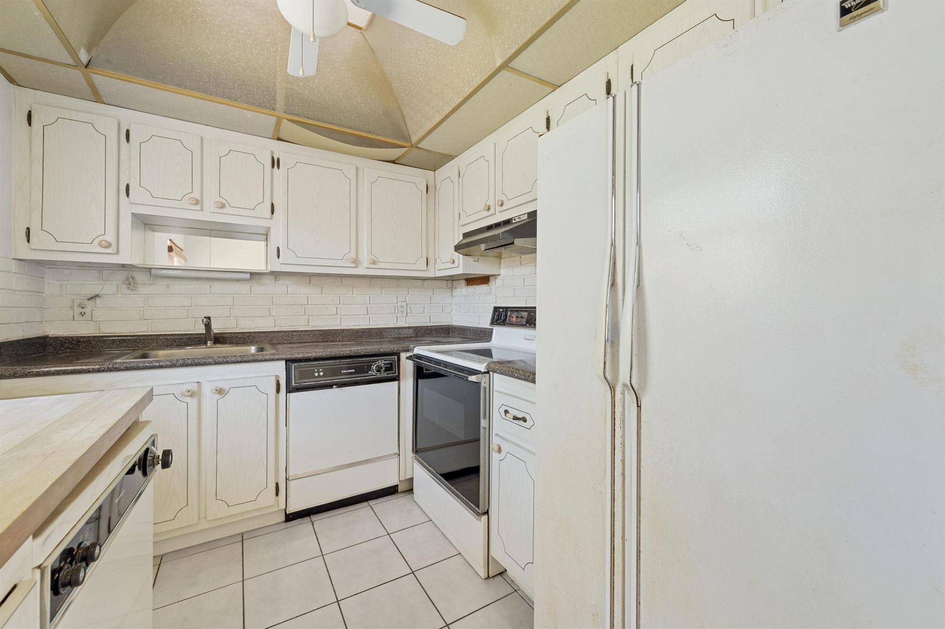 180 Saxony D, Delray Beach, FL 33446 Photo