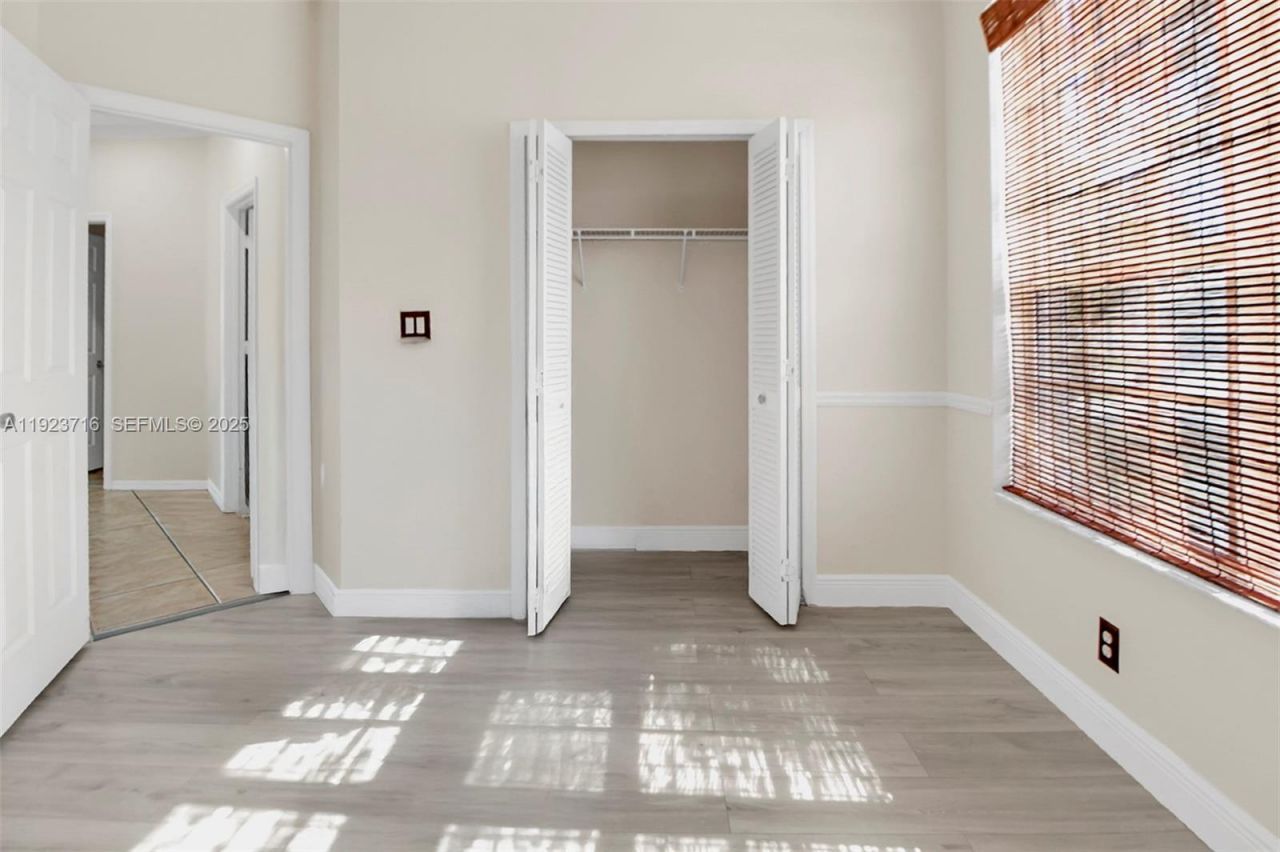 15875 SW 149th Lane, Miami, FL 33196 Photo