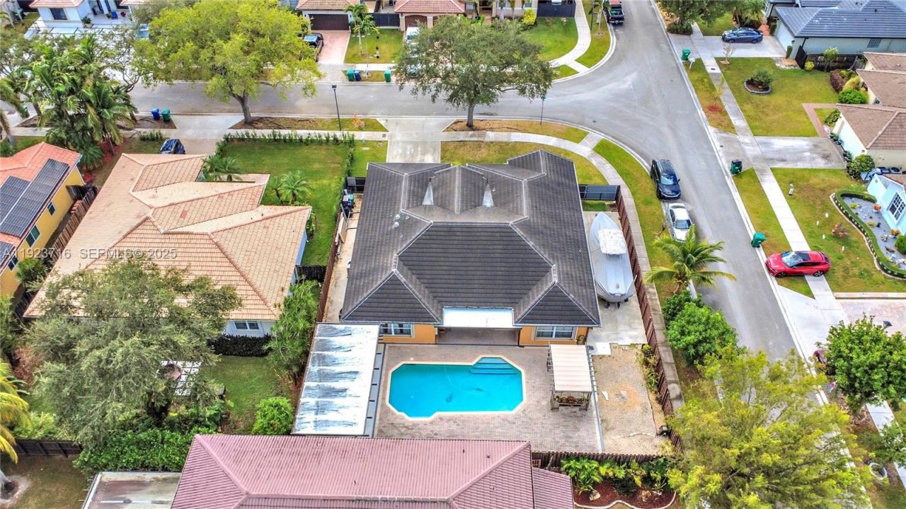 15875 SW 149th Lane, Miami, FL 33196 Photo