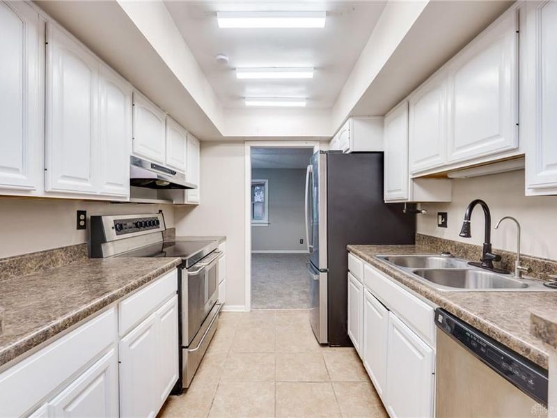 3691 Southbrook Drive, Beavercreek, OH 45430 Photo 18