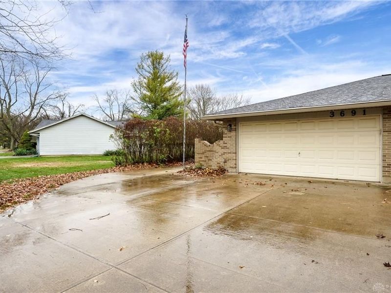 3691 Southbrook Drive, Beavercreek, OH 45430 Photo 5