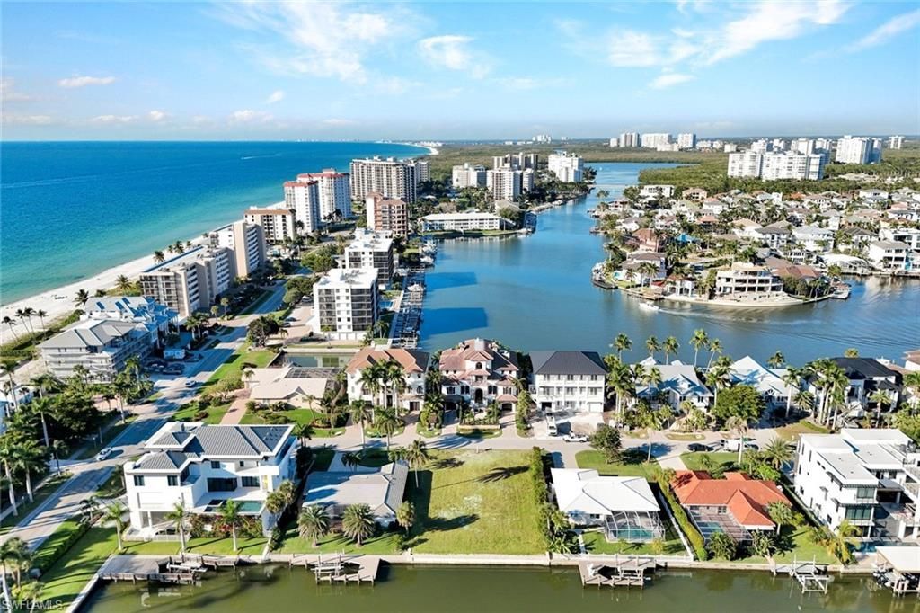 112 Seabreeze Ave, Naples, FL 34108 Photo