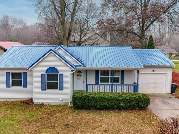 105 Coolspring Circle, Michigan City, IN 46360