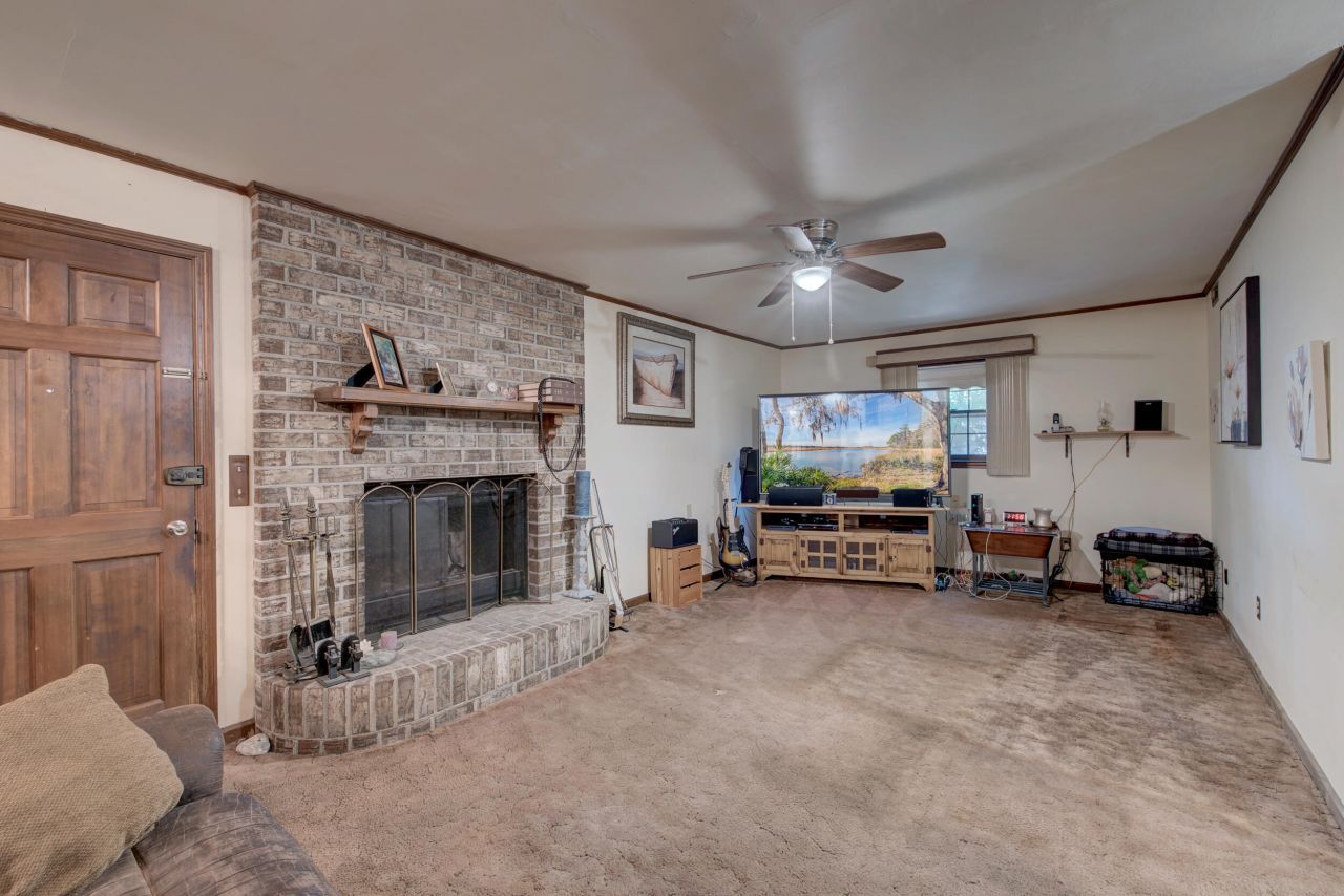 8041 Kittery Avenue Photo 10