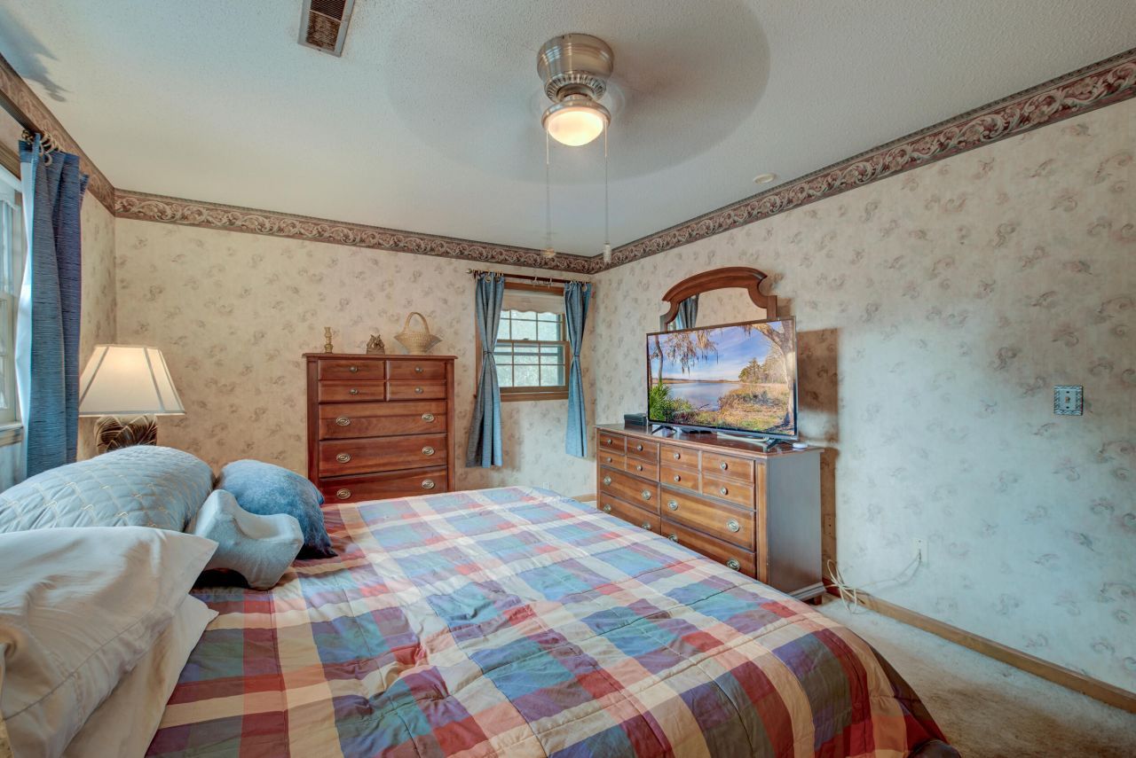 8041 Kittery Avenue Photo 19