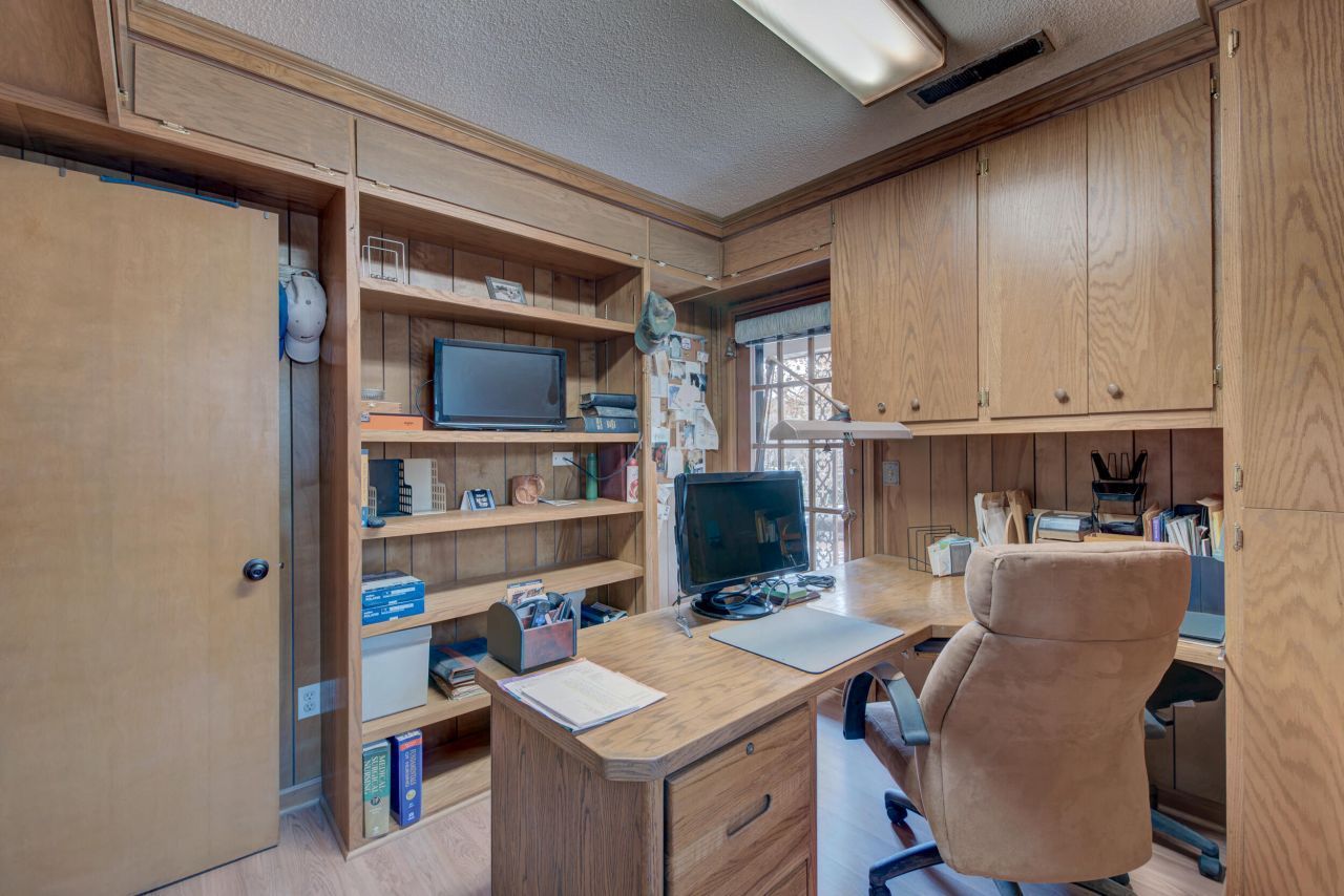 8041 Kittery Avenue Photo 30