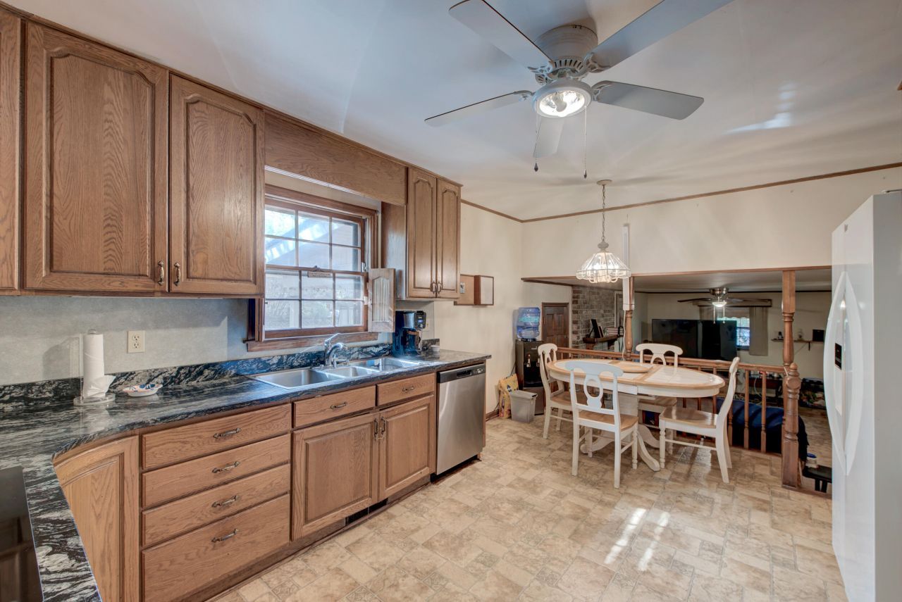 8041 Kittery Avenue Photo 41