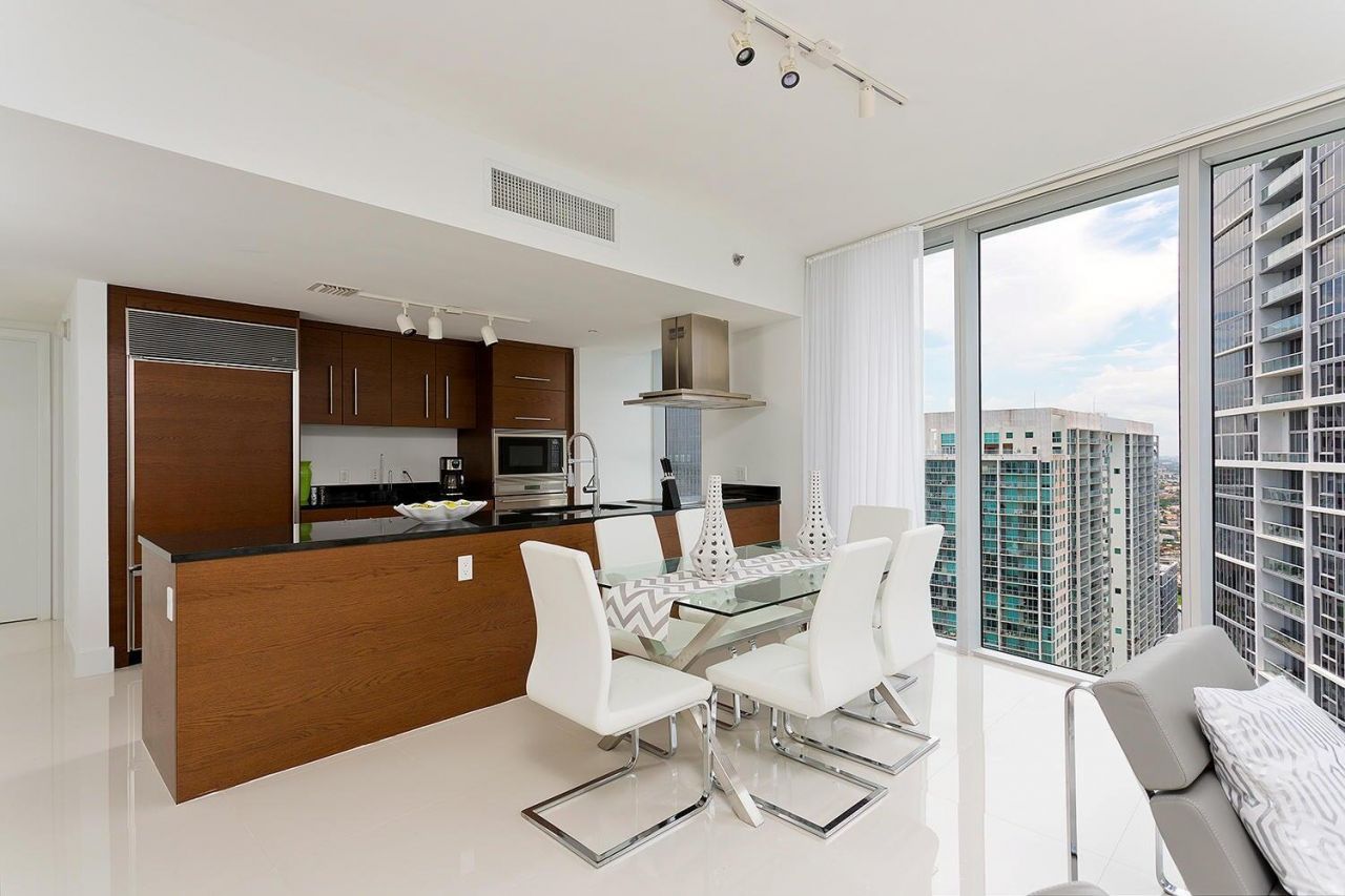 495 Brickell Avenue, Unit 4010, Miami, FL 33131 Photo