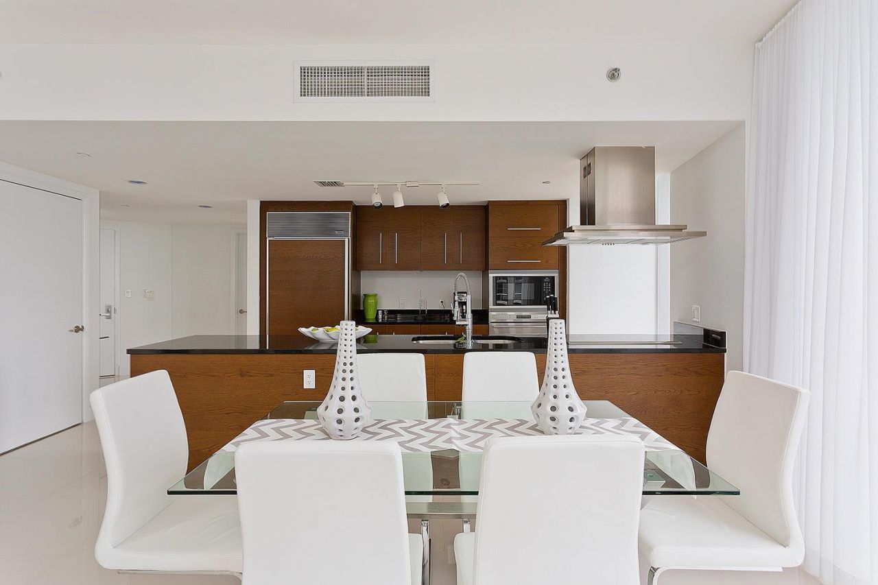 495 Brickell Avenue, Unit 4010, Miami, FL 33131 Photo