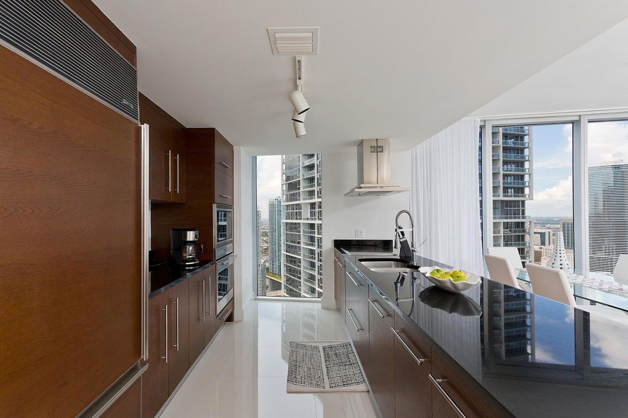 495 Brickell Avenue, Unit 4010, Miami, FL 33131 Photo