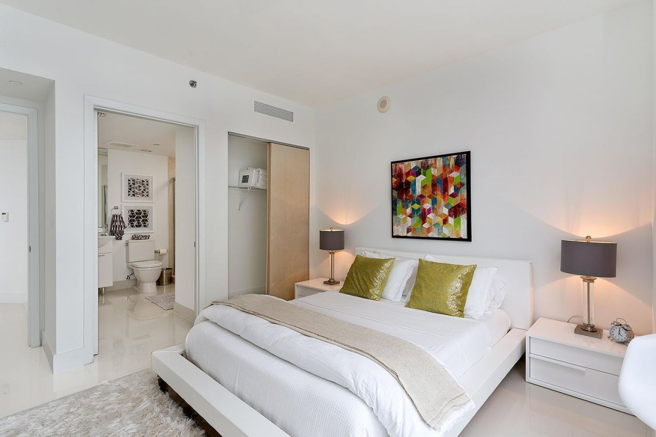 495 Brickell Avenue, Unit 4010, Miami, FL 33131 Photo