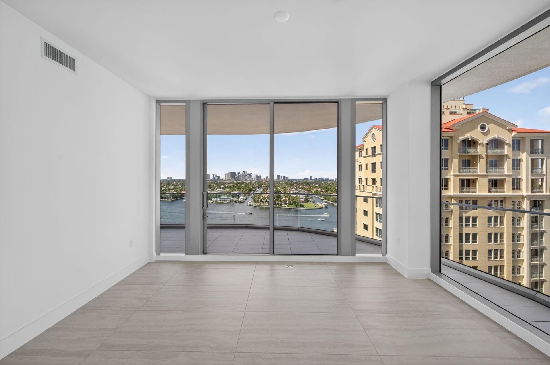 153 N Seabreeze Boulevard, Unit 1004-S, Fort Lauderdale, FL 33304 Photo