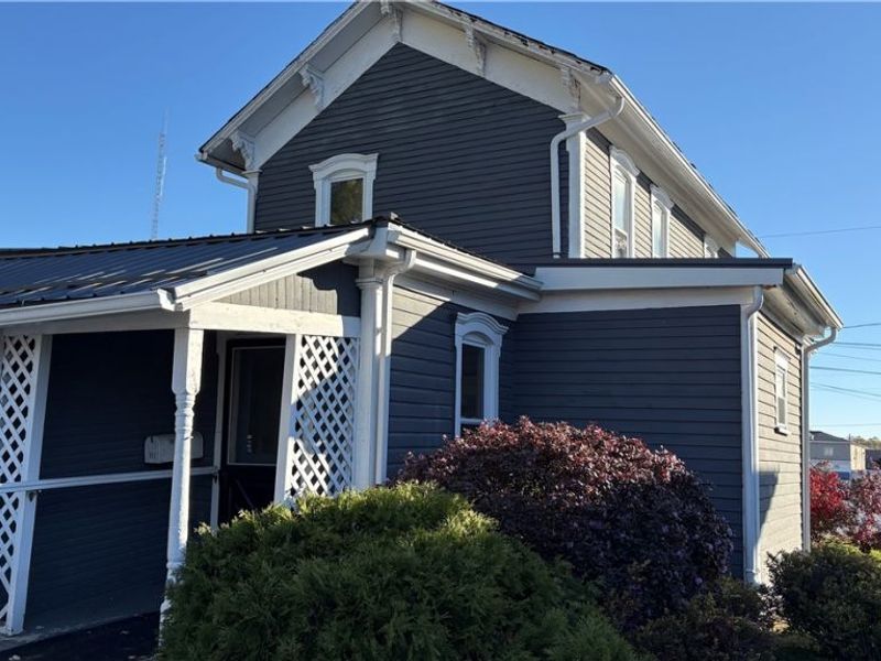 139 N Walnut Street, East Palestine, OH 44413 Photo 17