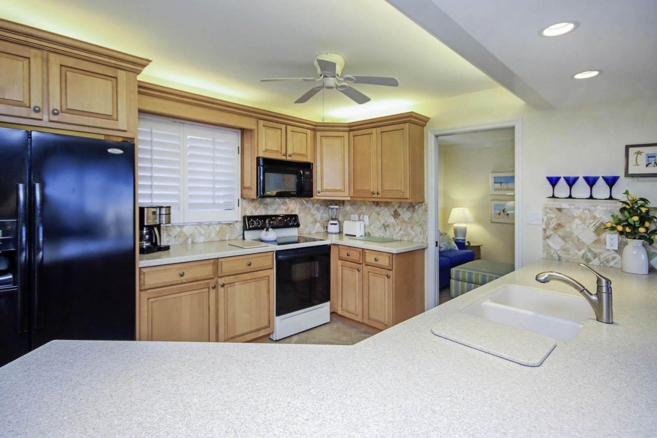 1401 Middle Gulf Dr, Unit 405R, Sanibel, FL 33957 Photo