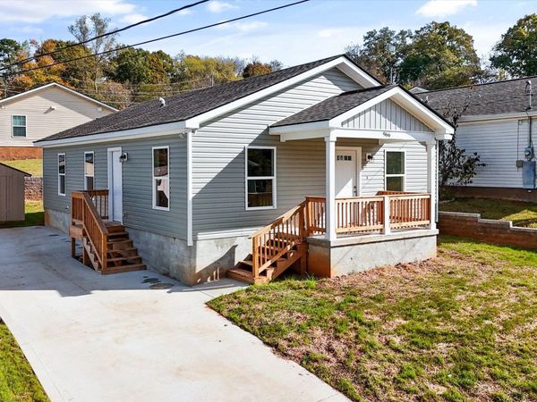 966 Anniversary Lane, Knoxville, TN 37914