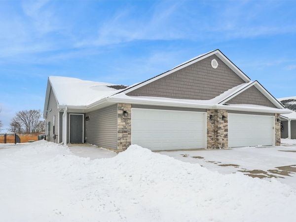 1407 Fair View Drive, Dallas Center, IA 50063