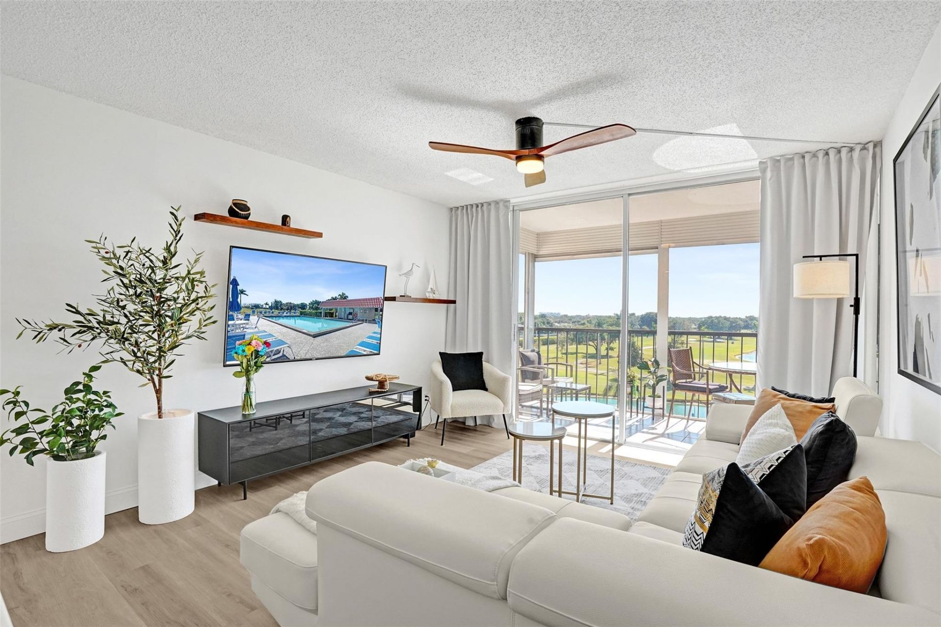 8900 Washington Boulevard, Unit PH11, Hollywood, FL 33025 Photo