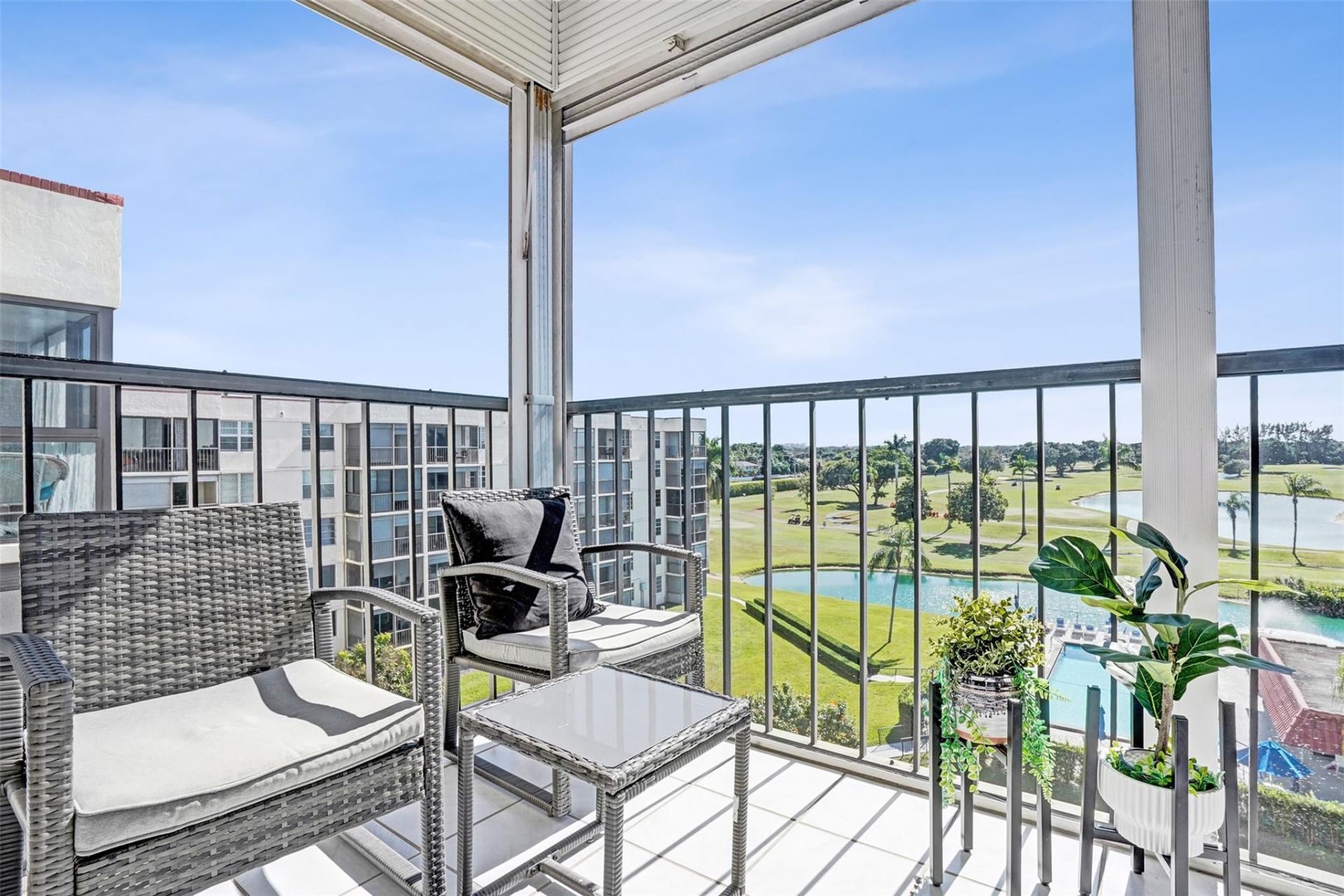 8900 Washington Boulevard, Unit PH11, Hollywood, FL 33025 Photo