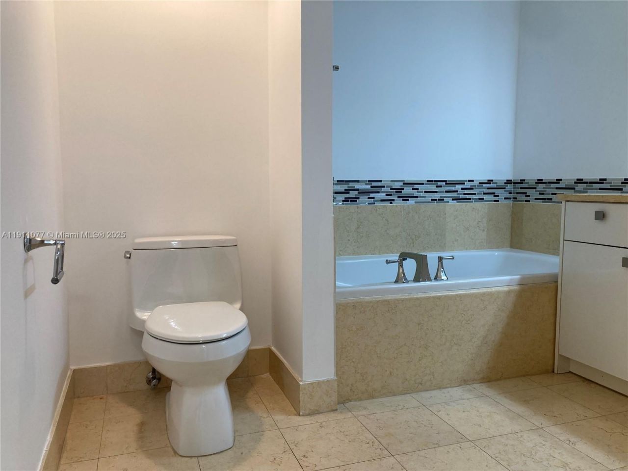 Please Call For Address, Unit 614, Aventura, FL 33180 Photo