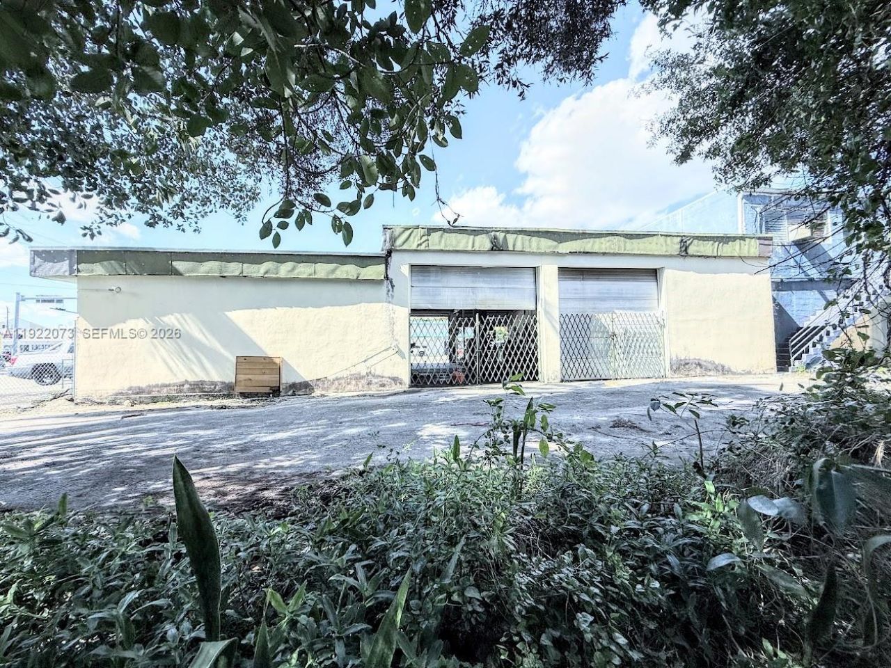 11851 W Dixie Hwy, Miami, FL 33161 Photo