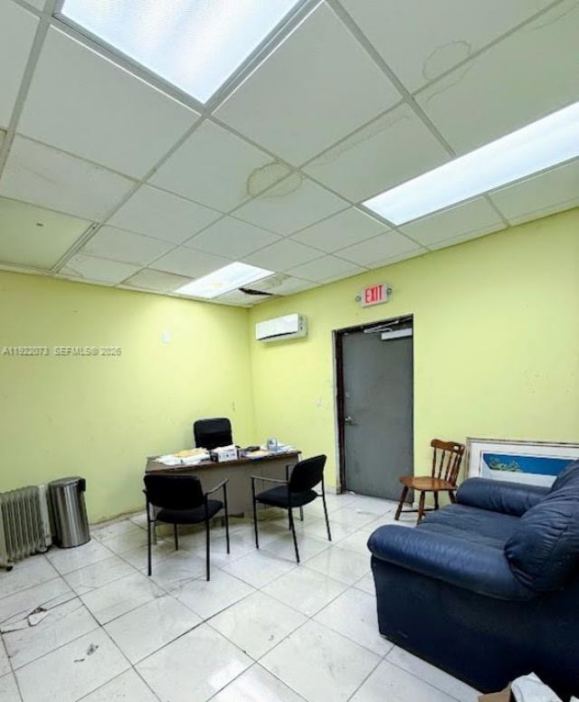 11851 W Dixie Hwy, Miami, FL 33161 Photo