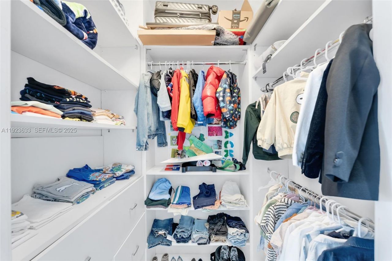 19500 Turnberry Way, Unit 7D, Aventura, FL 33180 Photo