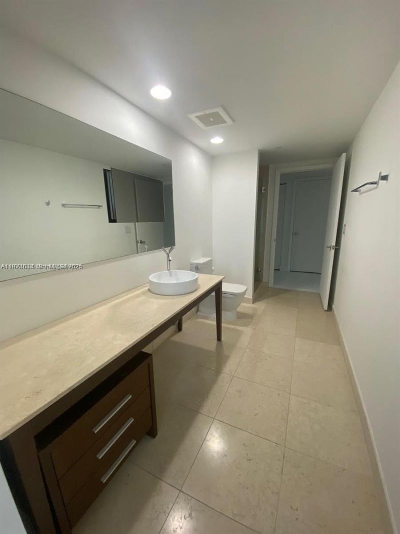 495 Brickell Ave, Unit 2902, Miami, FL 33131 Photo
