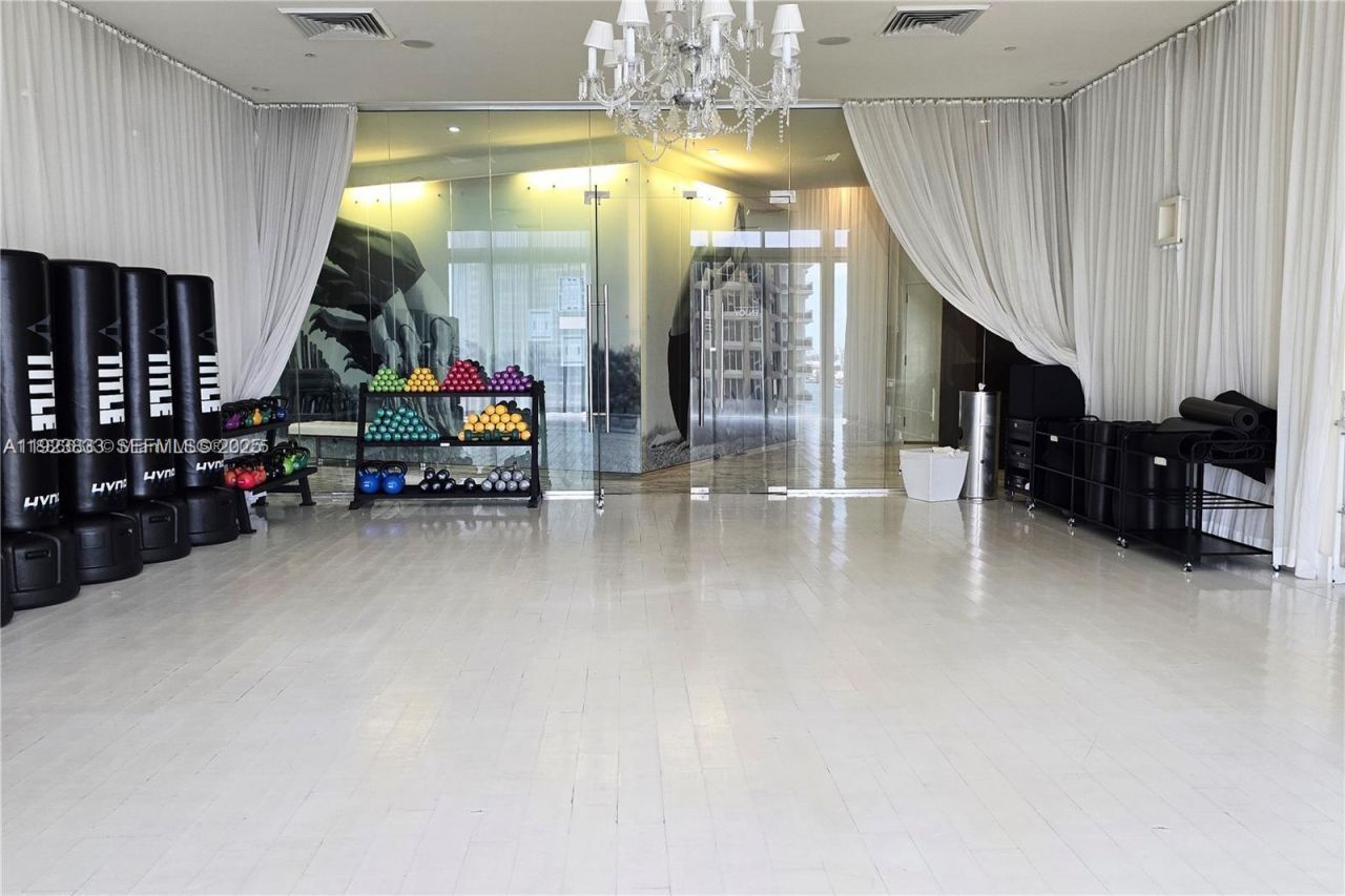 495 Brickell Ave, Unit 2902, Miami, FL 33131 Photo