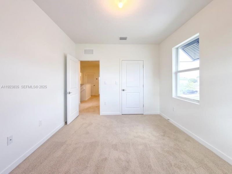 196 NE 13th Ter, Homestead, FL 33033 Photo