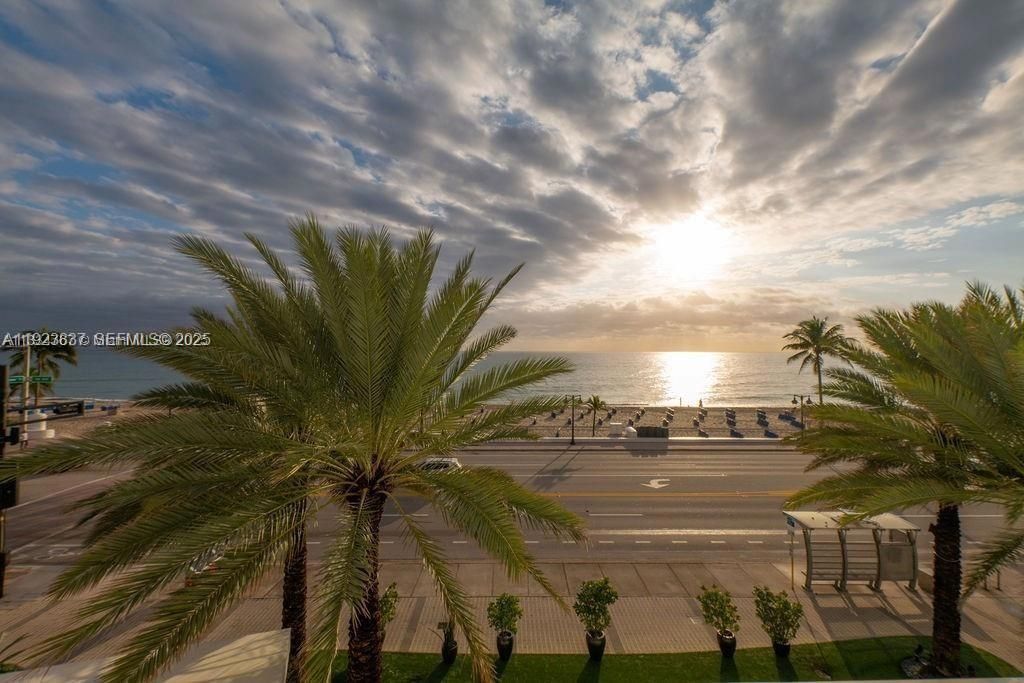 551 N Fort Lauderdale Beach Blvd, Unit R204, Fort Lauderdale, FL 33304 Photo