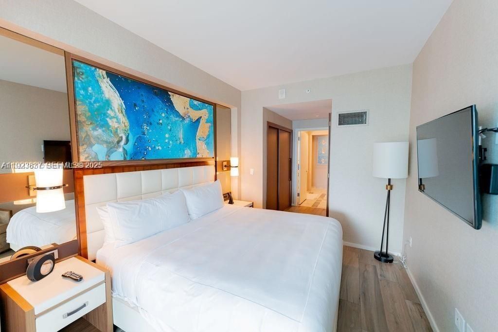 551 N Fort Lauderdale Beach Blvd, Unit R204, Fort Lauderdale, FL 33304 Photo