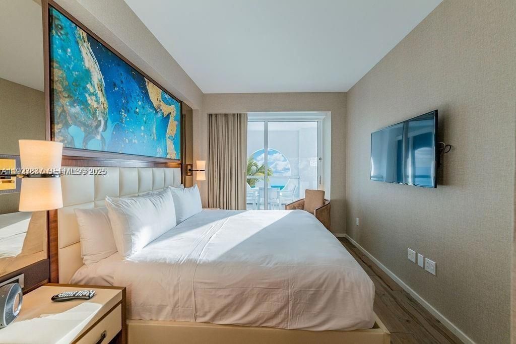 551 N Fort Lauderdale Beach Blvd, Unit R204, Fort Lauderdale, FL 33304 Photo