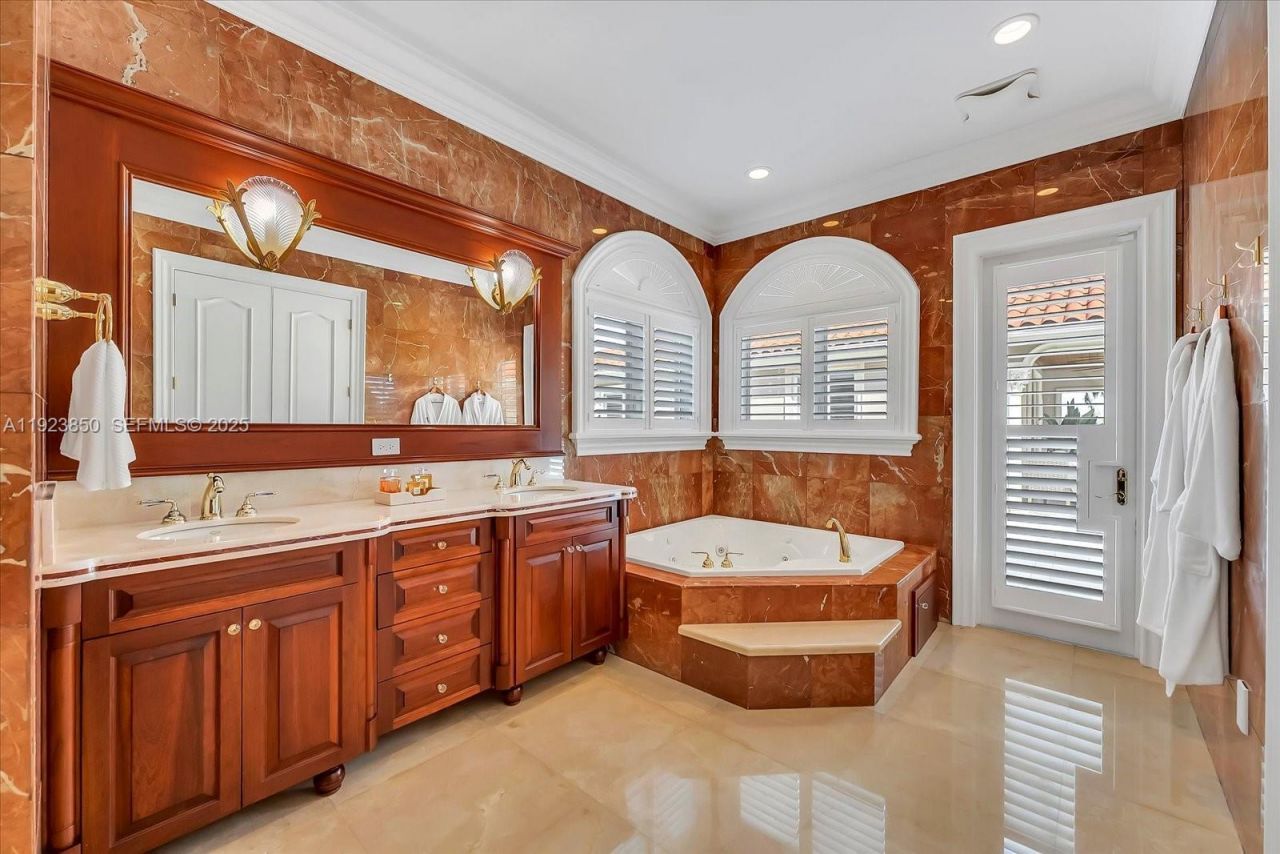 18611 SW 122nd St, Miami, FL 33196 Photo