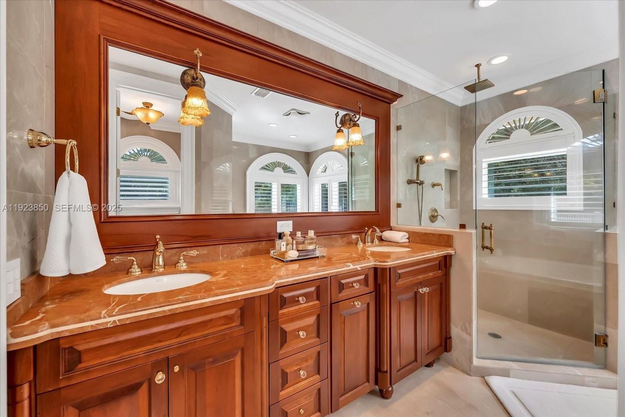 18611 SW 122nd St, Miami, FL 33196 Photo