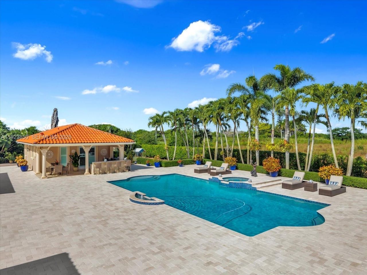 18611 SW 122nd St, Miami, FL 33196 Photo