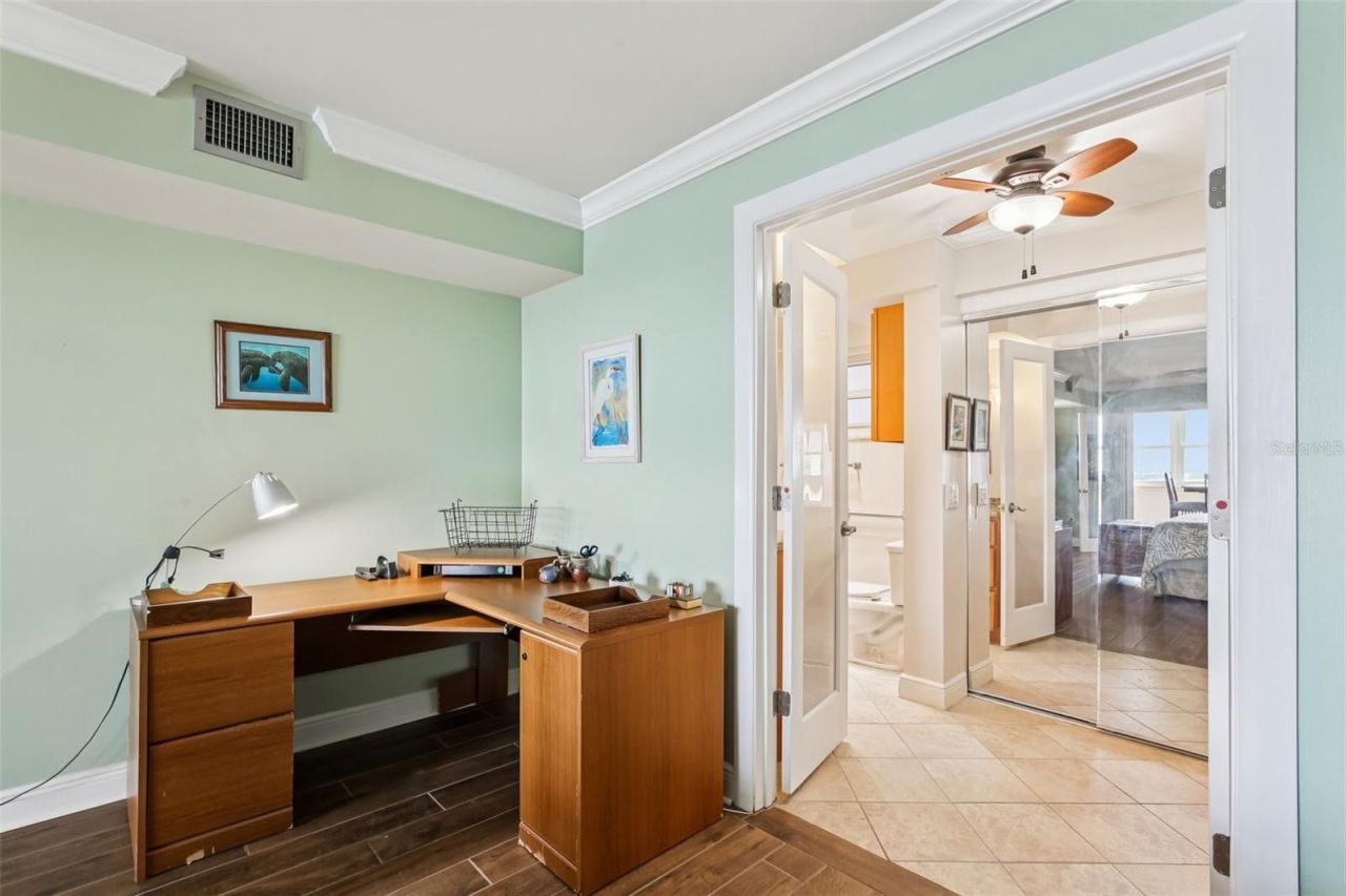 5108 Brittany Drive S, Unit 805, Saint Petersburg, FL 33715 Photo