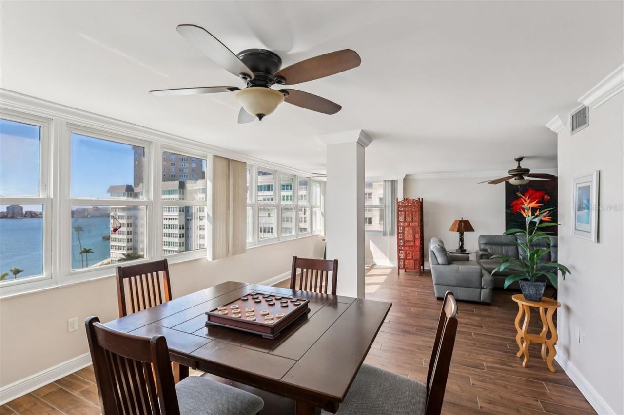 5108 Brittany Drive S, Unit 805, Saint Petersburg, FL 33715 Photo