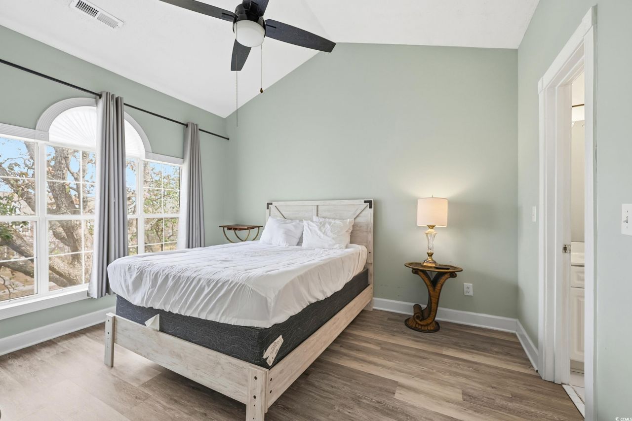 4251 Hibiscus Dr. Photo 12