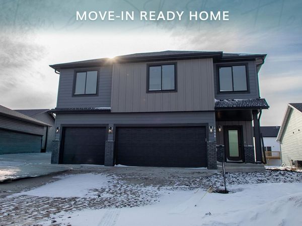 1466 66th Avenue S, Fargo, ND 58104