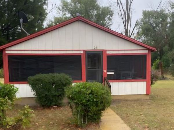 28 E Mlk Jr Avenue, Lakeland, GA 31635