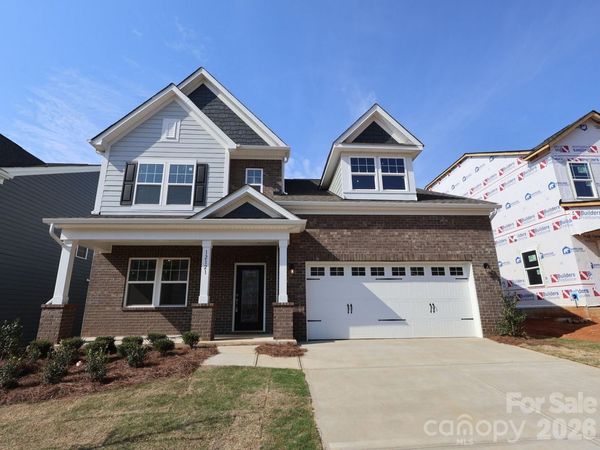 12121 Avienmore Drive, Charlotte, NC 28278