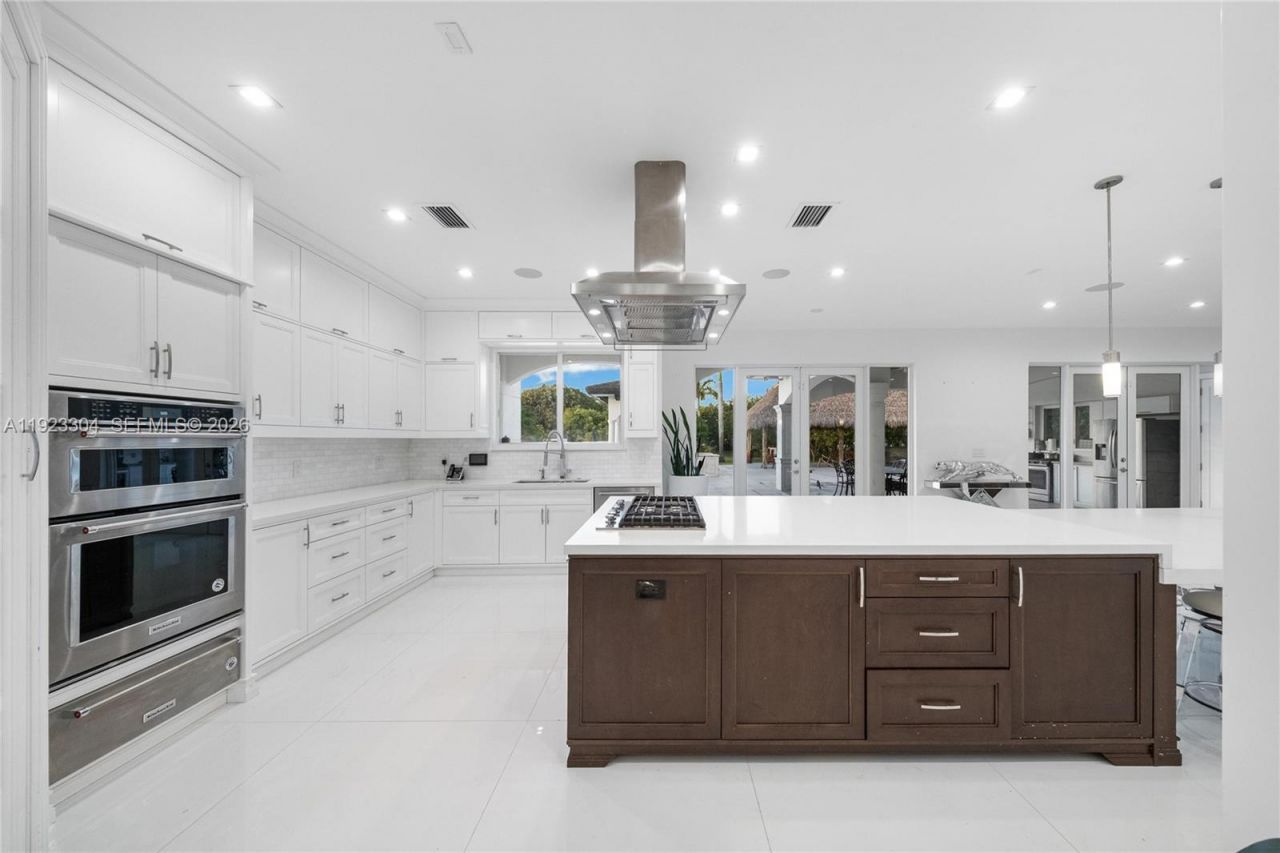 12401 SW 45th St, Miami, FL 33175 Photo