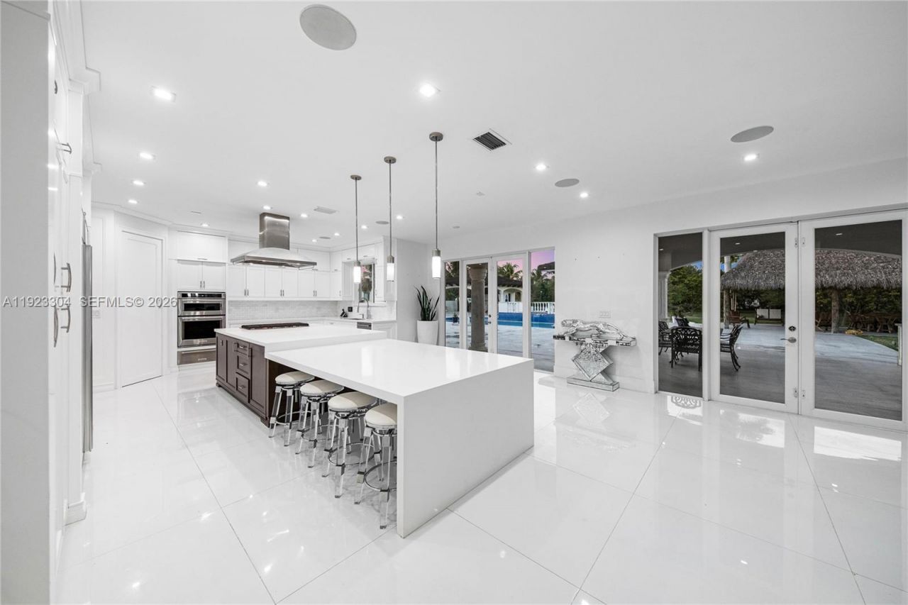 12401 SW 45th St, Miami, FL 33175 Photo