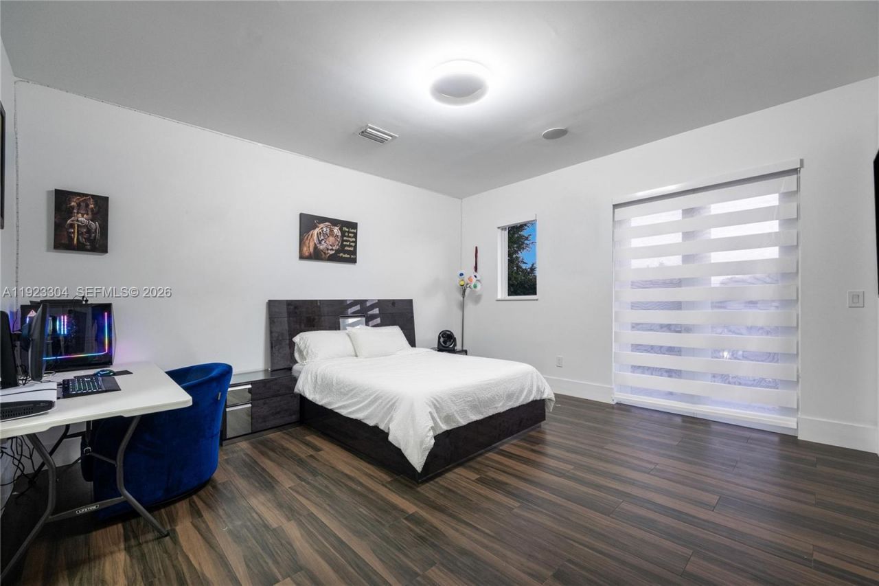 12401 SW 45th St, Miami, FL 33175 Photo