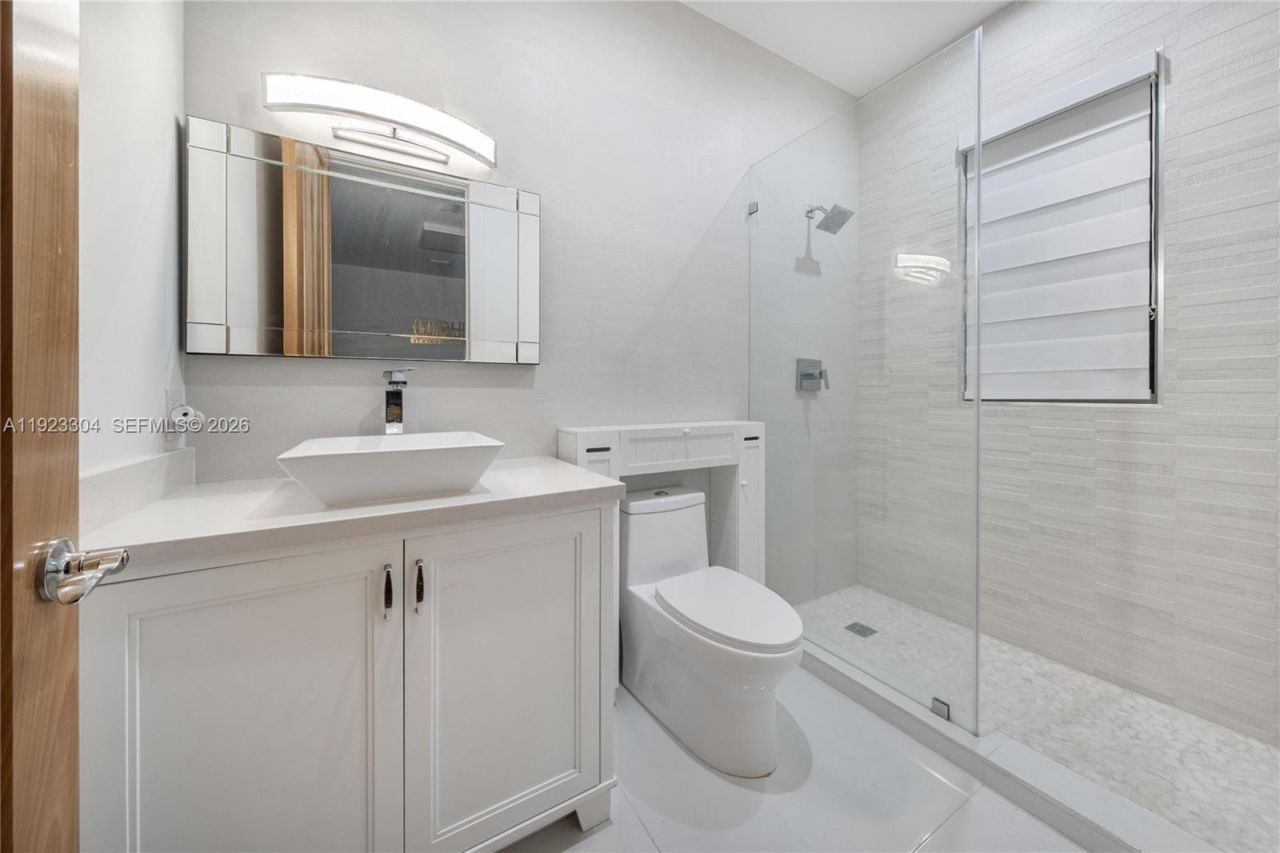 12401 SW 45th St, Miami, FL 33175 Photo