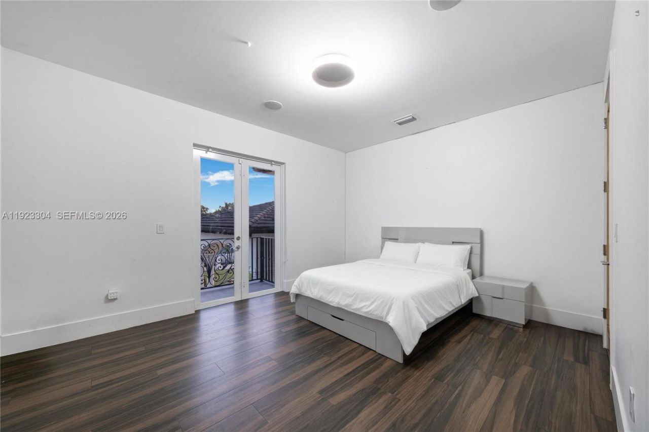 12401 SW 45th St, Miami, FL 33175 Photo