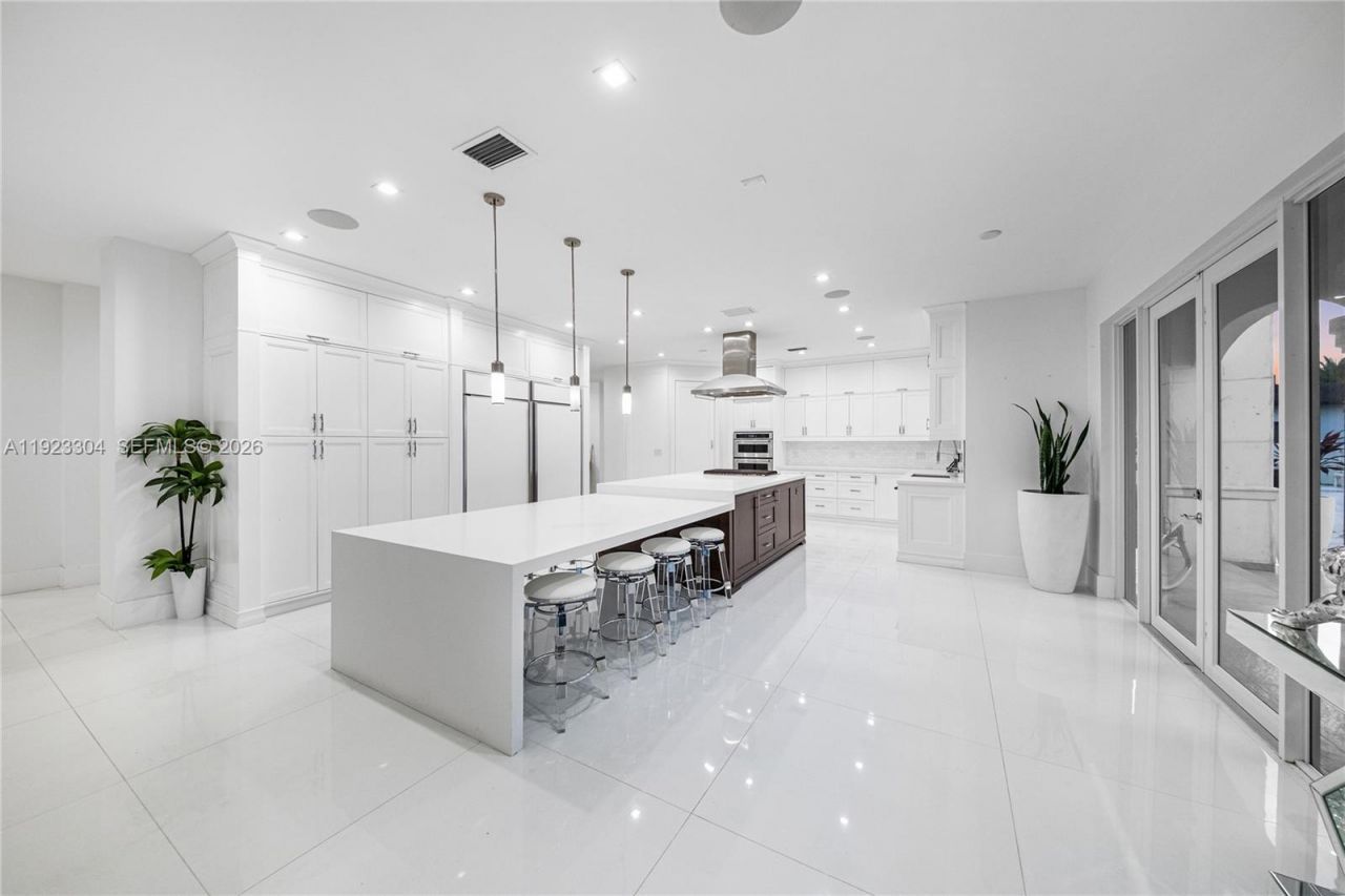 12401 SW 45th St, Miami, FL 33175 Photo