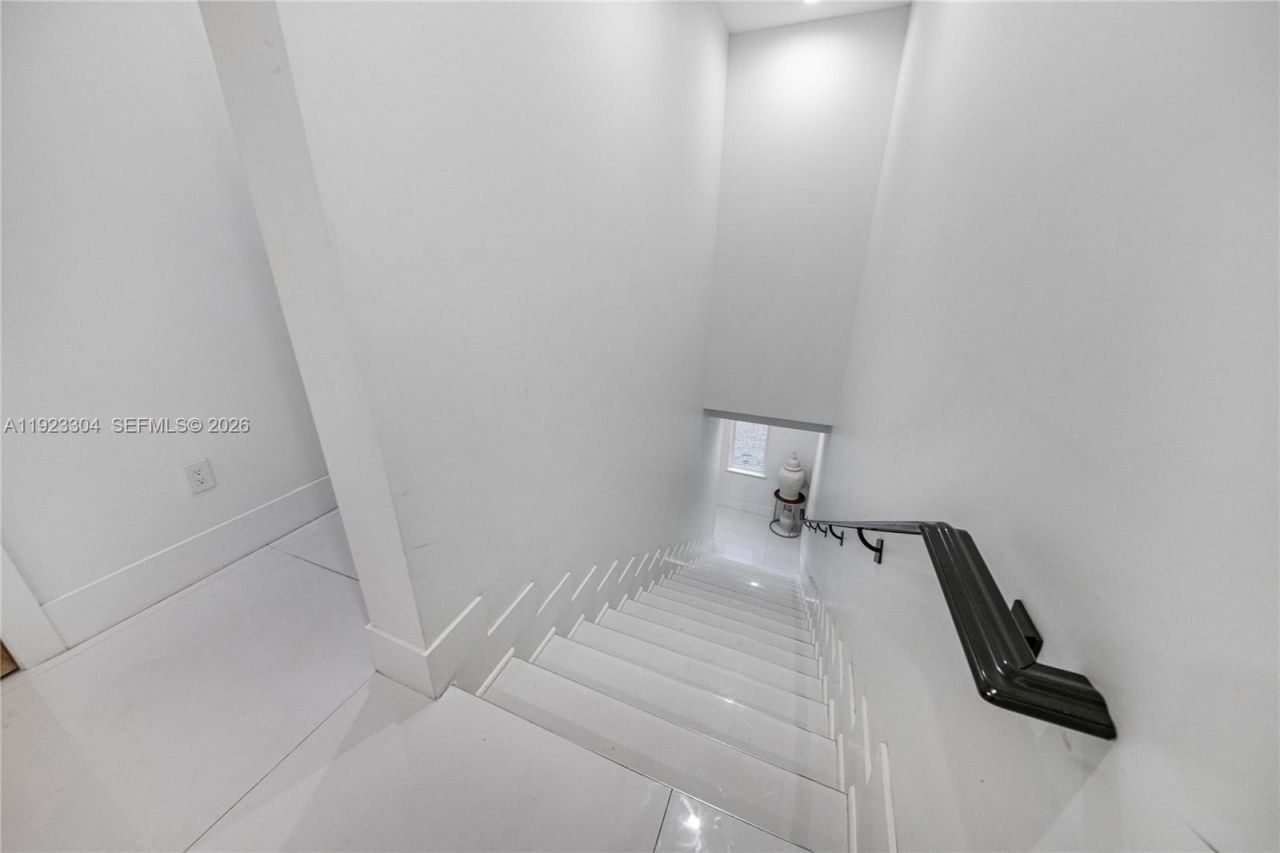 12401 SW 45th St, Miami, FL 33175 Photo